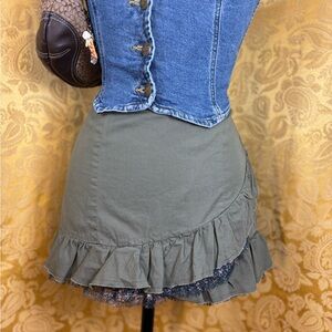 ✨Vintage Y2K Boho Olive Cotton Ruffle Skirt✨